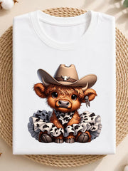 Cute Highland Cow In Cowboy Hat Cow Print Ruffle Collar Western Graphic Tee for Men Women, Country Farm Animal Short Sleeve T-Shirt, Casual Crew Neck Top for Cow Lover Gift