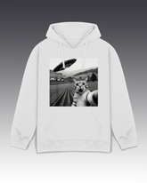 DIYANYONE Meme Hoodies: Cat Selfie Field UFO Abduction Trip