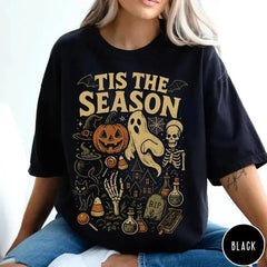 Pumpkin Ghost Graphic Tee, Tis' the Season Halloween Shirt, Retro Halloween Style, Vintage Halloween Aesthetic, Women's Halloween Gift