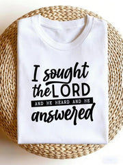 Faith Inspirational Quote Graphic T‑Shirt for Women, Religious Scripture Short Sleeve Crewneck Casual Tee Top