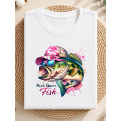 “Reel Girls Fish” Bass Fishing Graphic T-Shirt – Pink Camo Retro Hip Hop Tee for Women Men, Unisex Casual Crewneck
