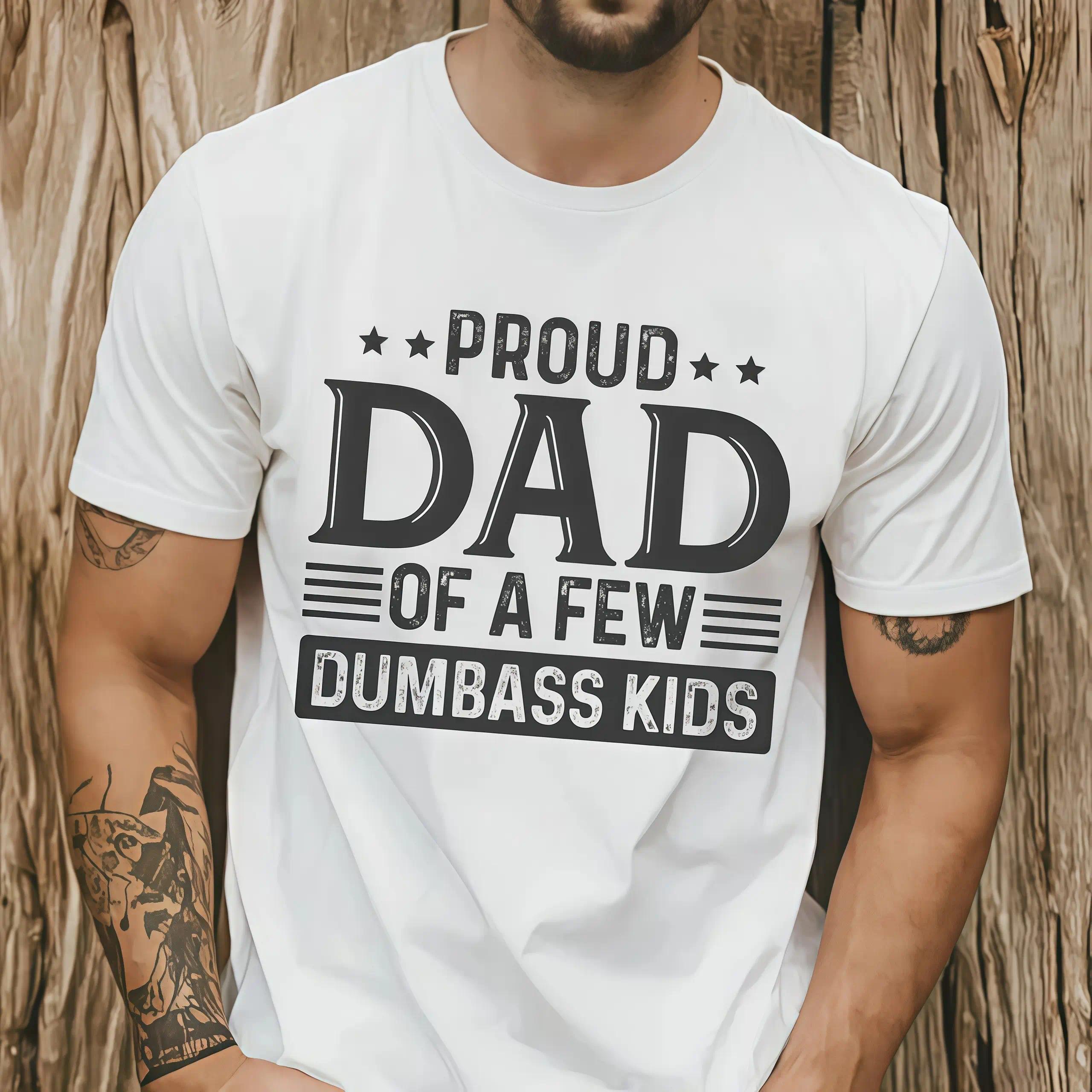 Proud Dad of a Few Silly Kids Funny Father‘s Day T-Shirt - Humorous Dad Gift Graphic Tee, Unisex Casual Top