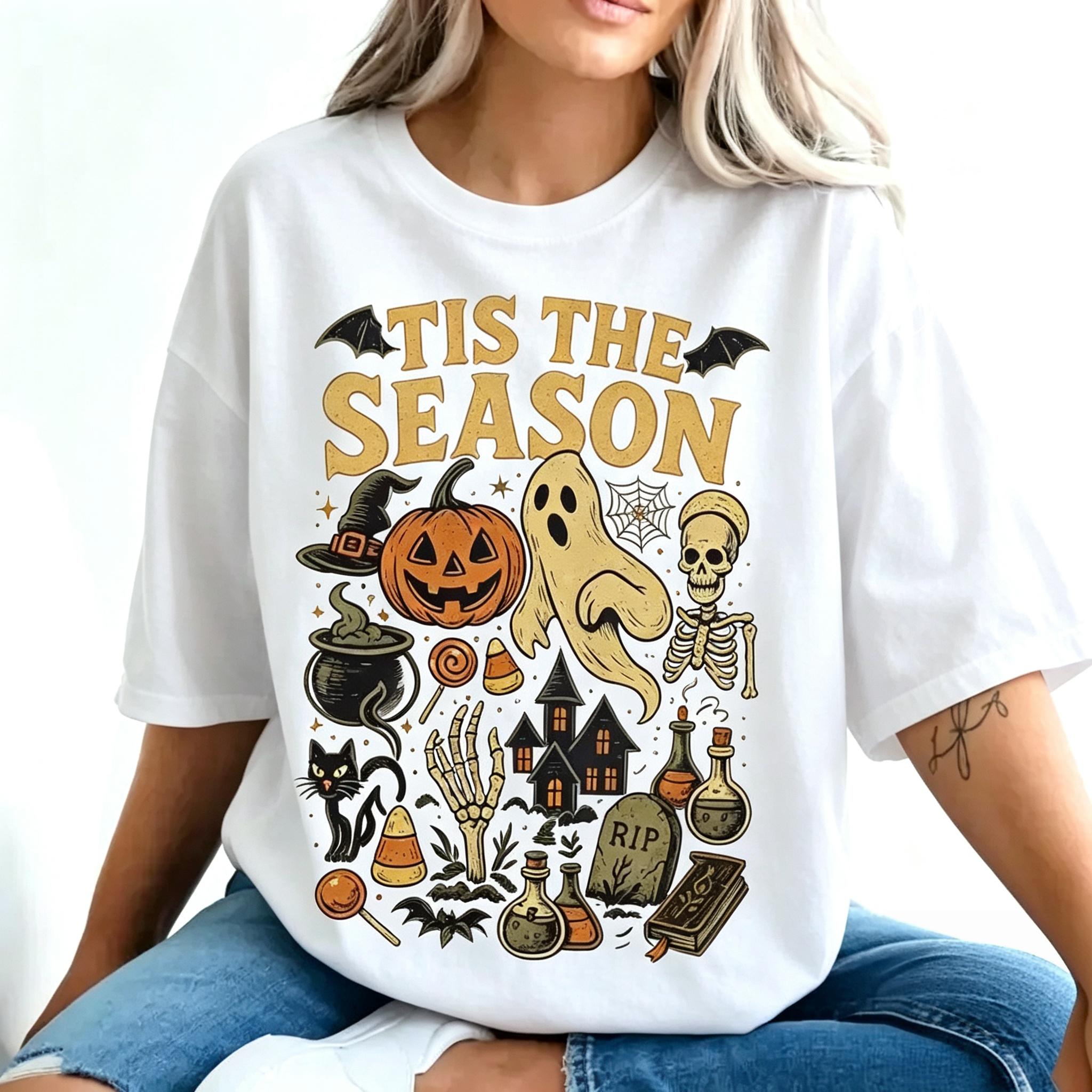 Pumpkin Ghost Graphic Tee, Tis' the Season Halloween Shirt,  Retro Halloween Style, Vintage Halloween Aesthetic, Women's Halloween Gift