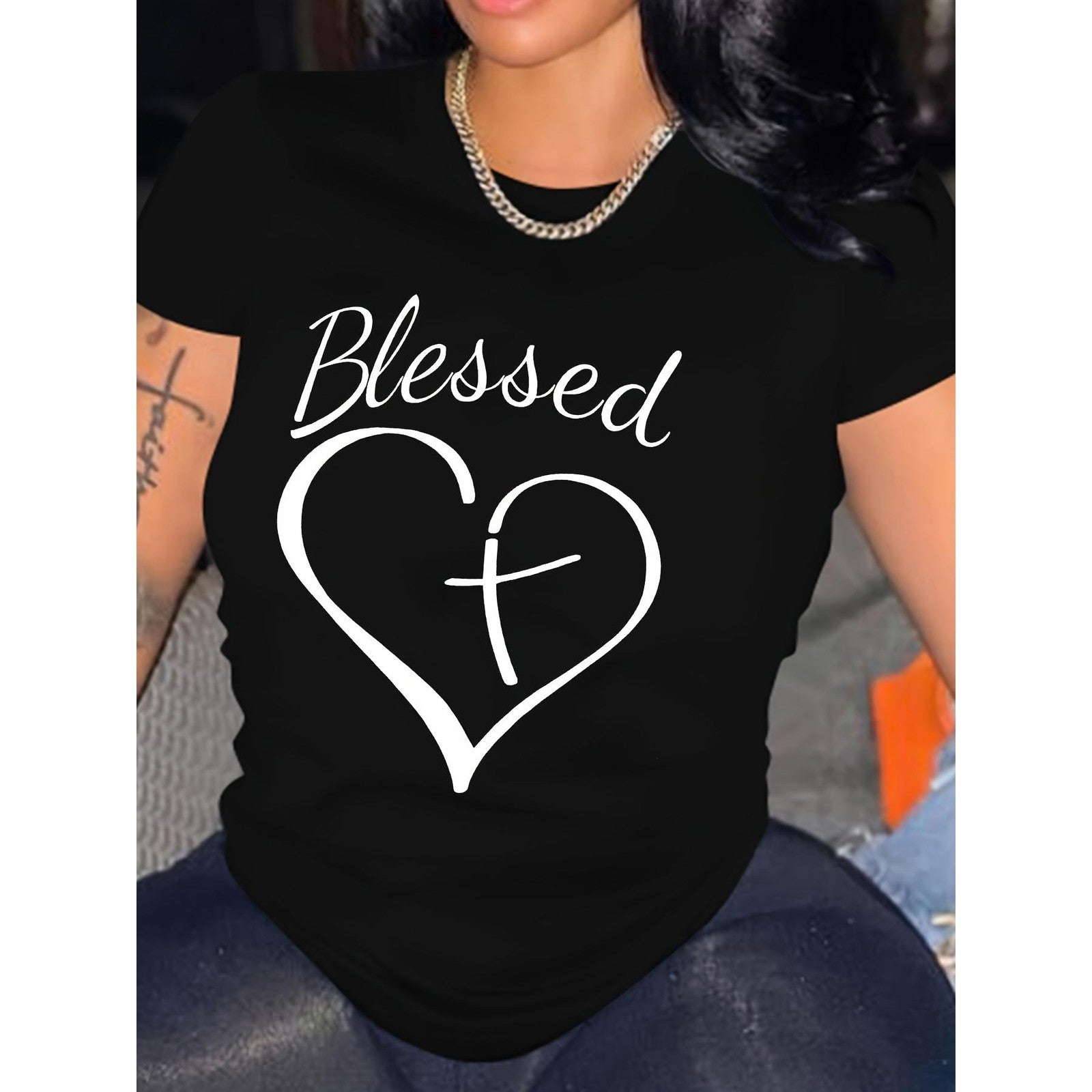 Blessed Heart & Cross Print T-Shirt, Short Sleeve Tee for Valentine's Day Gifts