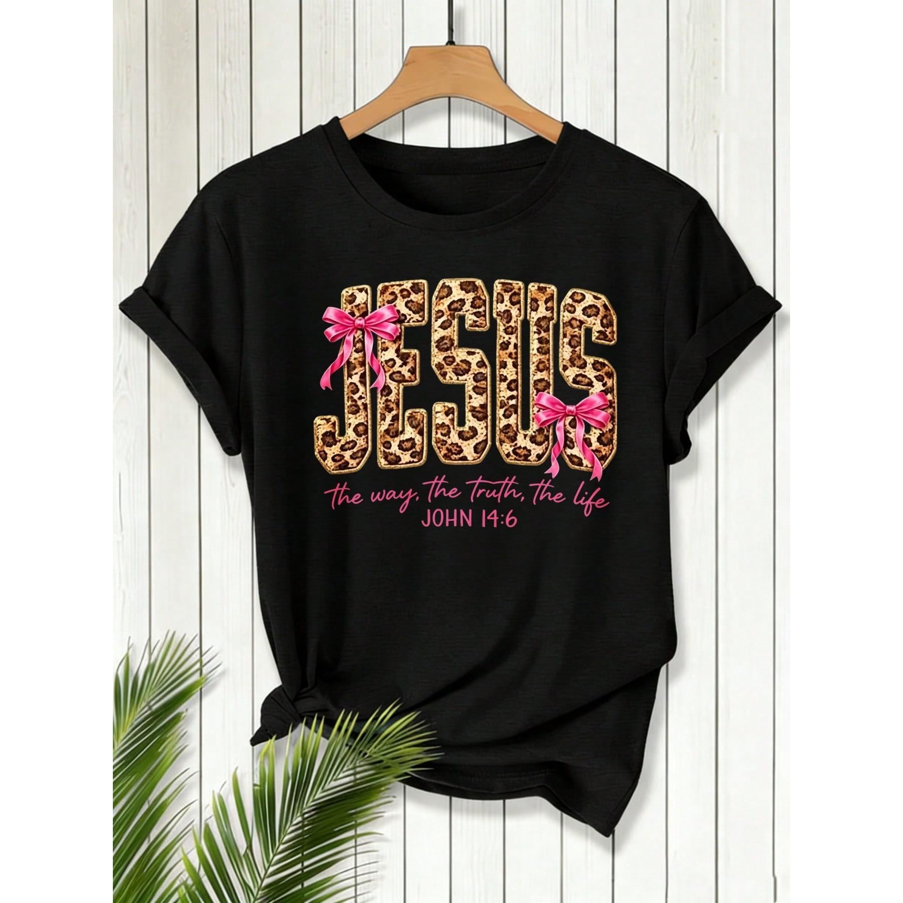 Jesus Leopard Print With Pink Bows And Bible Verse Women's T-Shirt Summer Casual Wear For Faithful Christian Women 2026