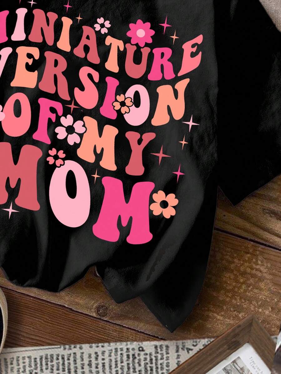 Women's Fun Alphabet Graphic Short Sleeve T-Shirt Casual Daily Wear Top