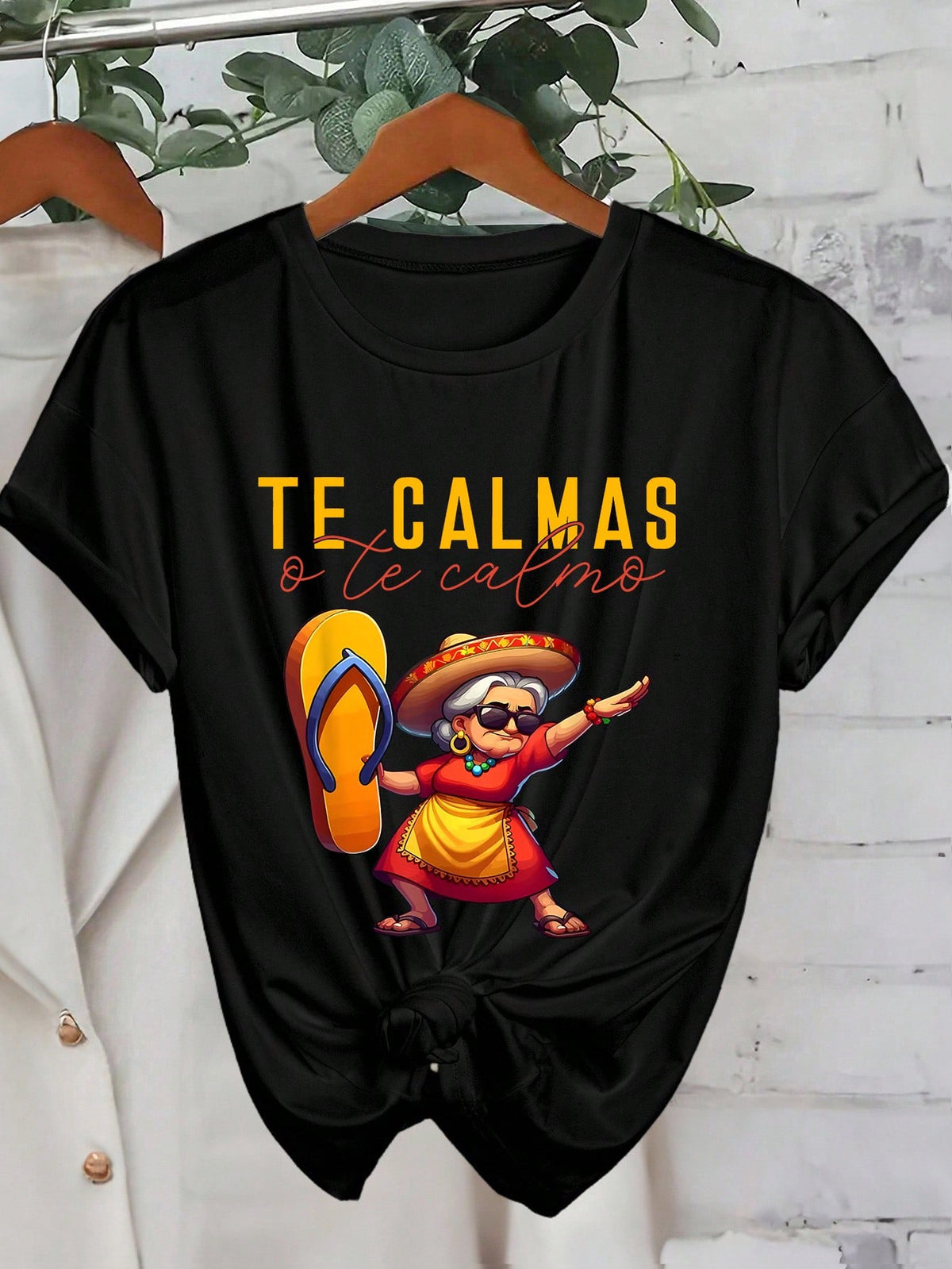 Women's Latina Humor Graphic Tee, Funny Spanish Quote Print Crew Neck Short Sleeve Casual Shirt, Mexican Grandma Inspired Everyday Top