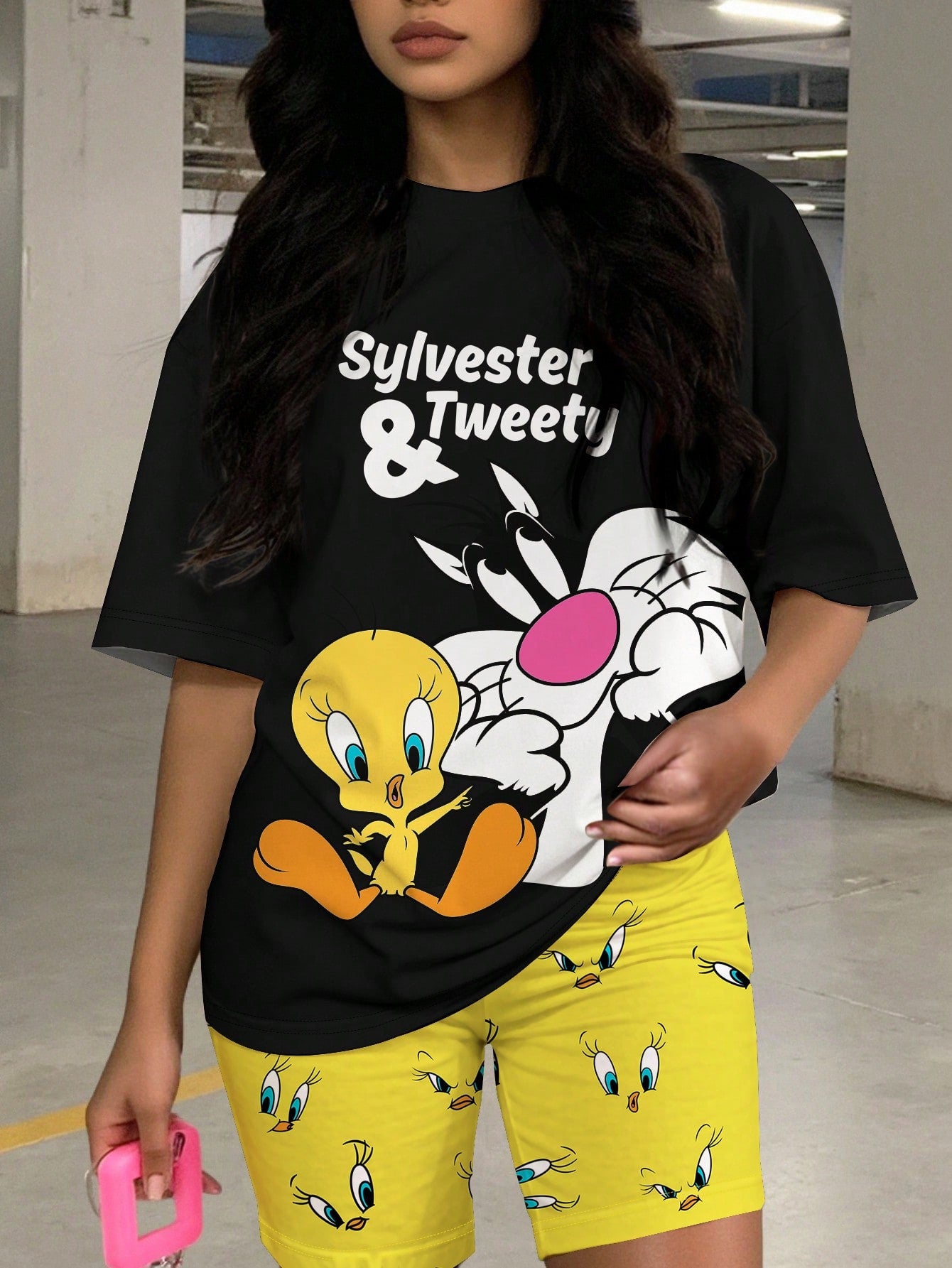 Funny Tweety And Sylvester Print Plus Size Women 2pcs Set - Short Sleeve T-Shirt And Shorts