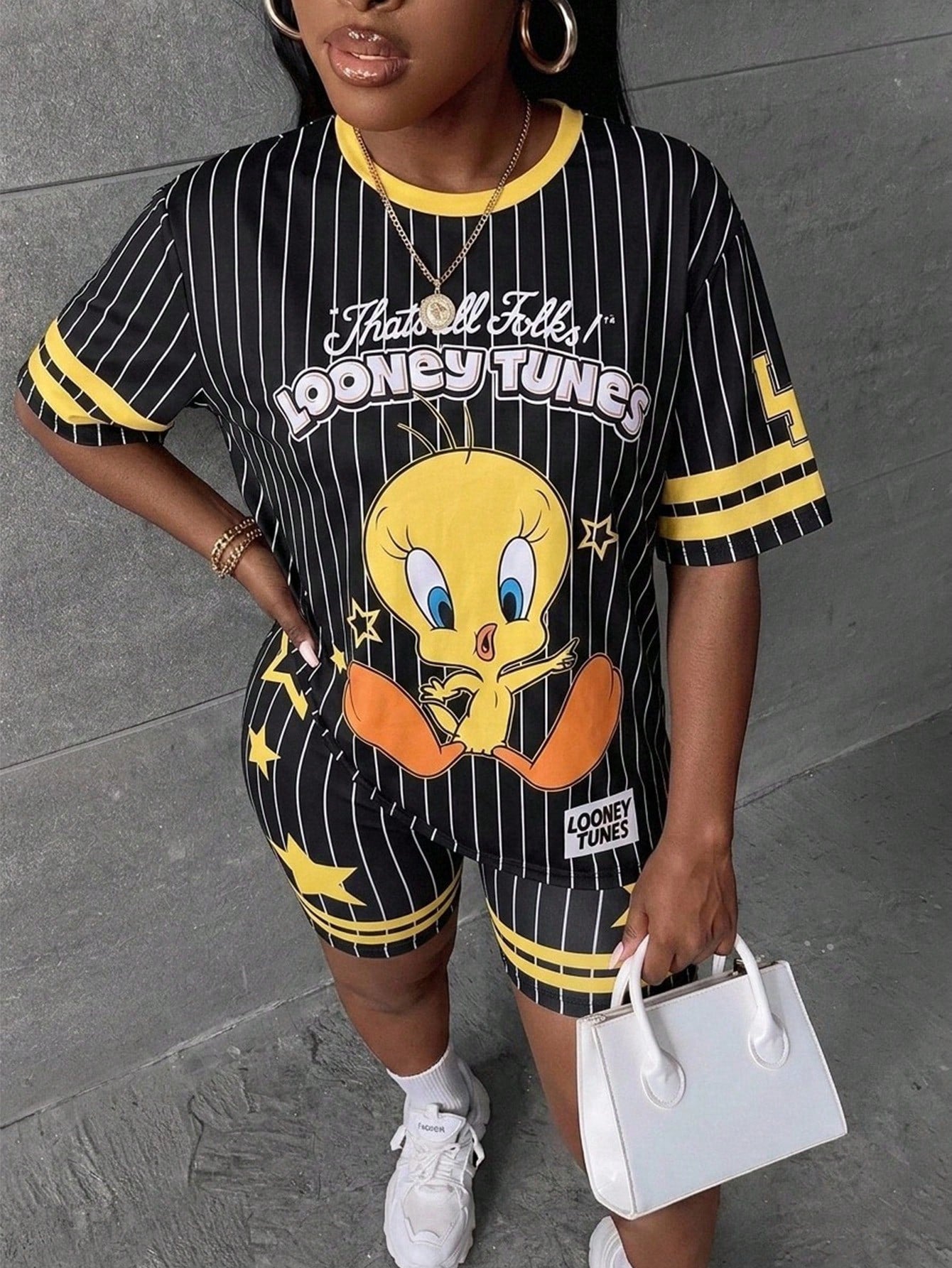 Funny Tweety And Sylvester Print Plus Size Women 2pcs Set - Short Sleeve T-Shirt And Shorts
