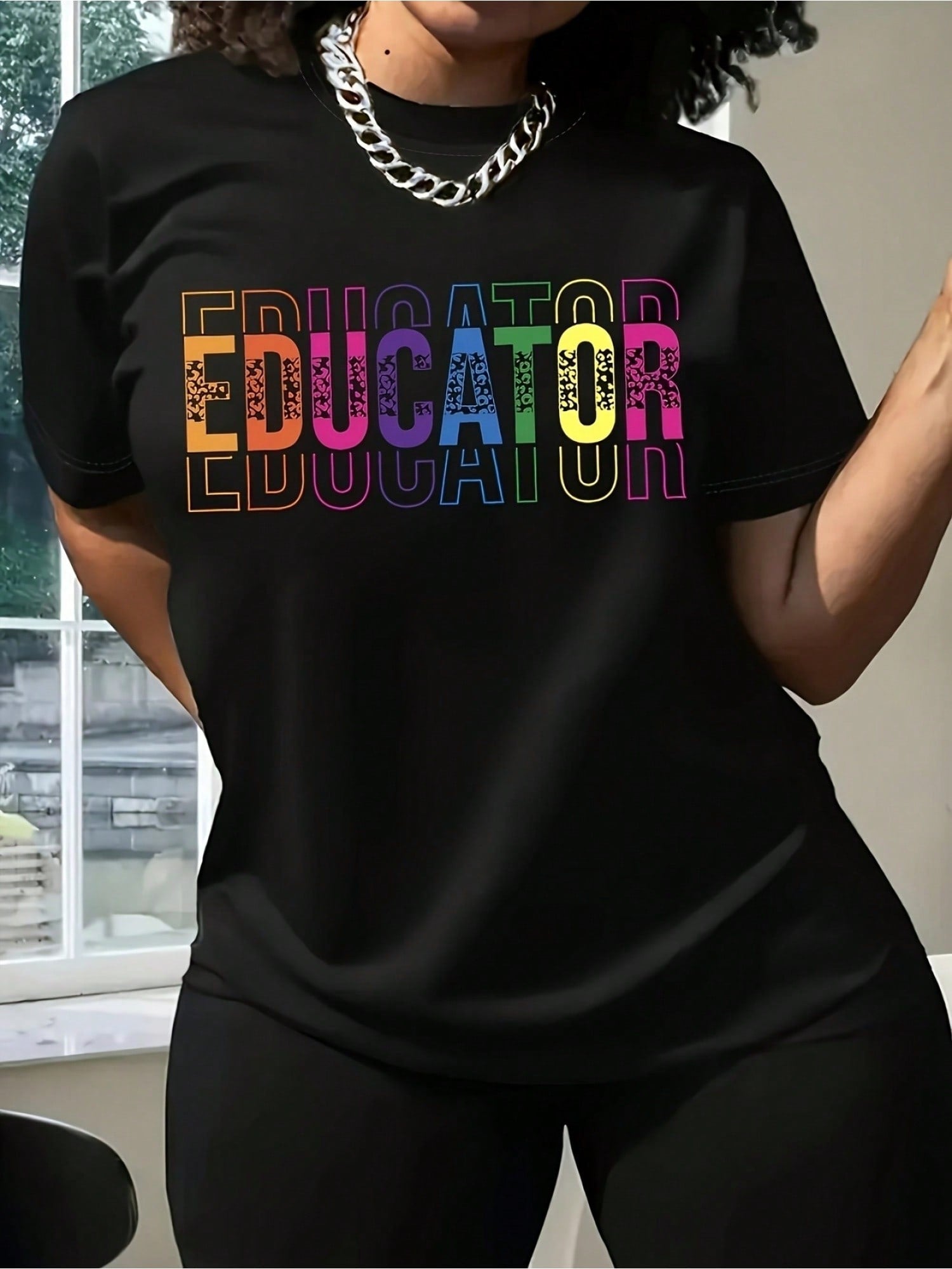 Women's Educator Graphic T-Shirt, Colorful Letter Print Crew Neck Short Sleeve Casual Tee, Teacher Appreciation Shirt, Back to School Everyday Top