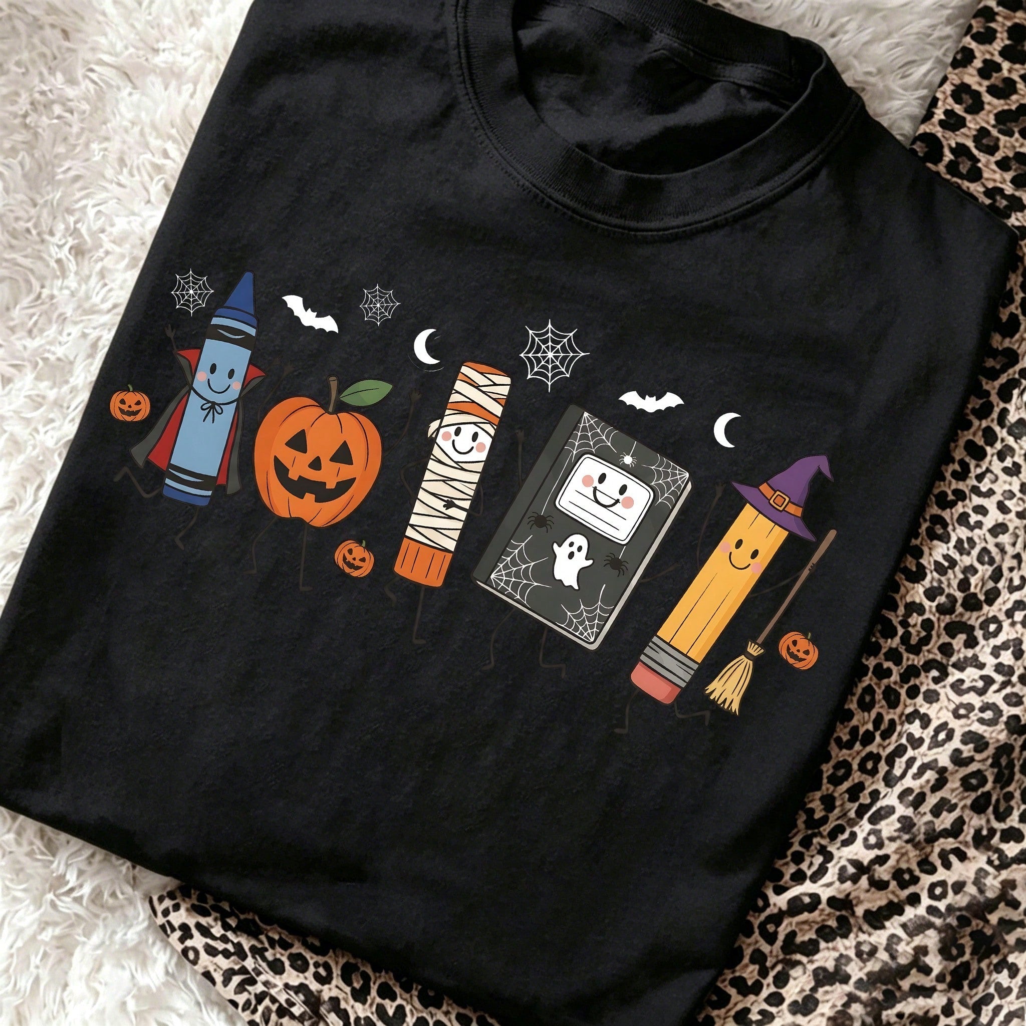 Halloween Back To School Teacher Graphic T-Shirt for Women, Cute Cartoon Pumpkin Crayon Notebook Witch Pencil Print Soft Cotton Casual Crewneck Tee