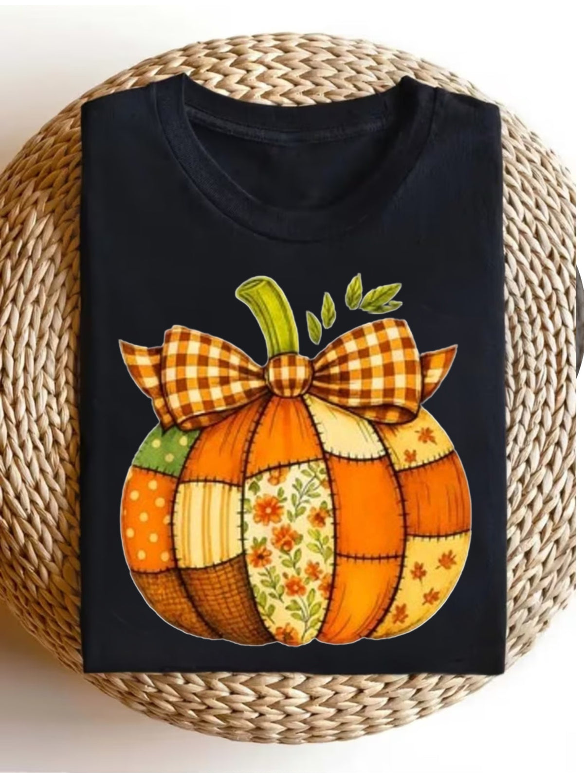 Fall Patchwork Pumpkin Autumn Halloween Thanksgiving Graphic Tee for Men Women, Cute Harvest Short Sleeve T-Shirt, Casual Crew Neck Top for Pumpkin Patch Gift