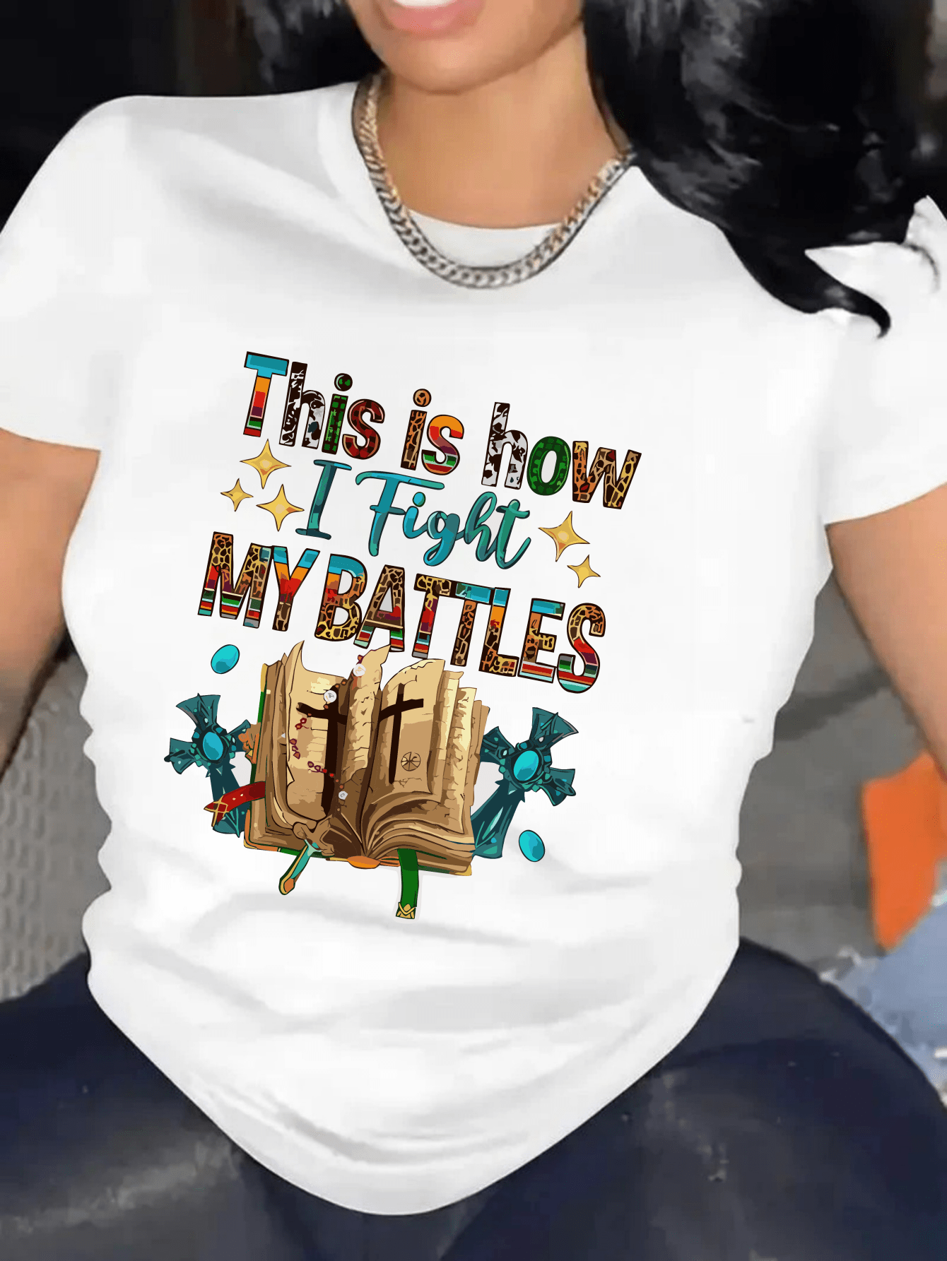 Women's Stylish Crew-Neck T-Shirt with Colorful English Letter and Book Print – Casual Short-Sleeve Top for Spring and Summer
