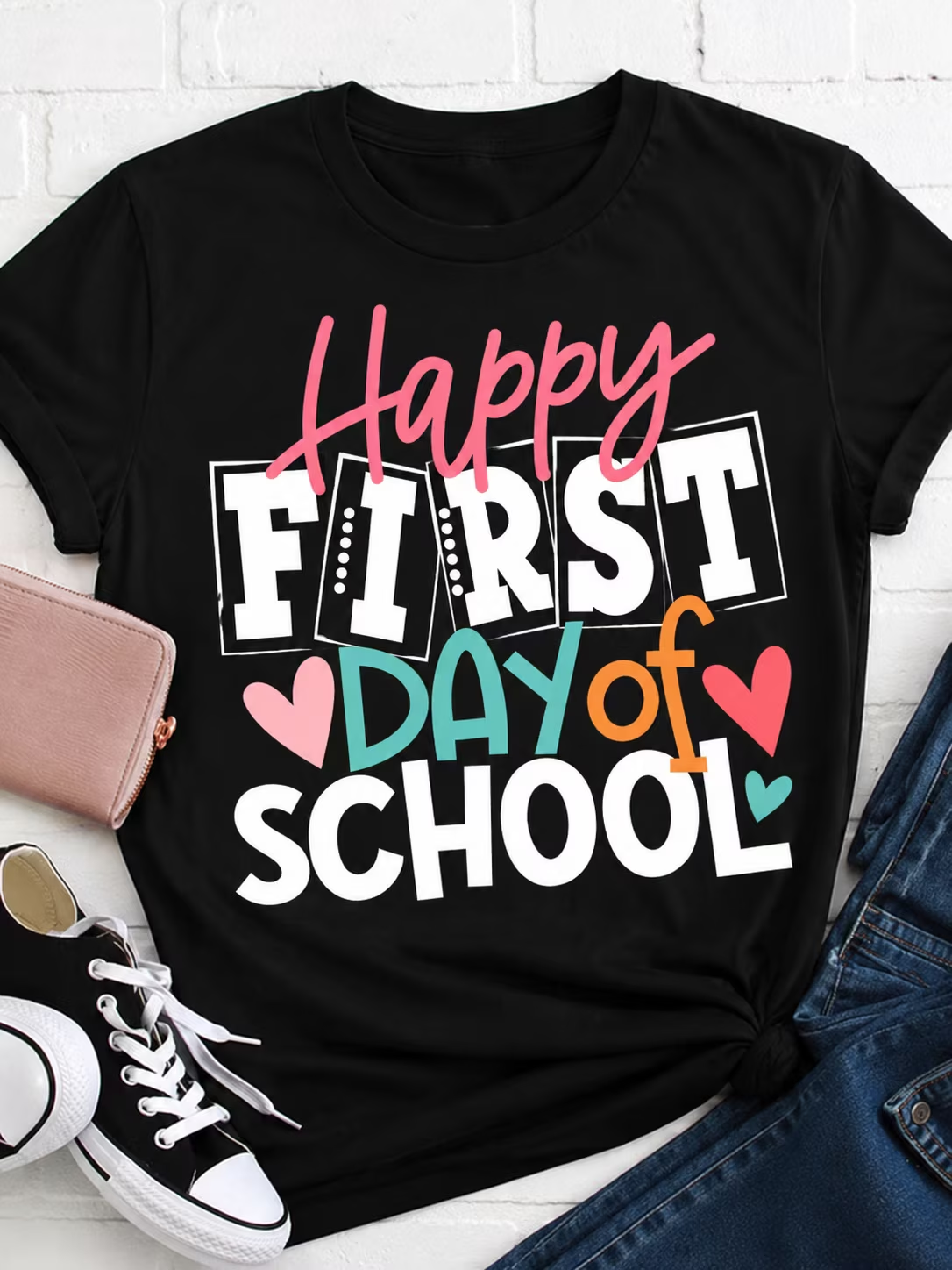 Women's Back to School Graphic T-Shirt, Happy First Day of School Cute Heart Print Tee, Casual Crew Neck Short Sleeve Cotton Shirt, Teacher Appreciation Gift