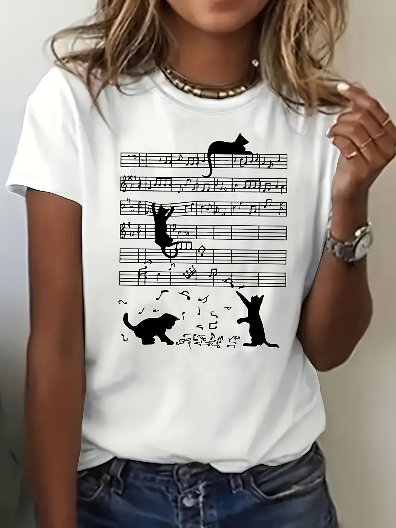 Women's Cute Cat Music Graphic Tee, Black Cat Playing with Music Notes Print Casual Crew Neck Short Sleeve T-Shirt, Funny Cat Lover Gift, Musical Theme Everyday Comfortable Shirt