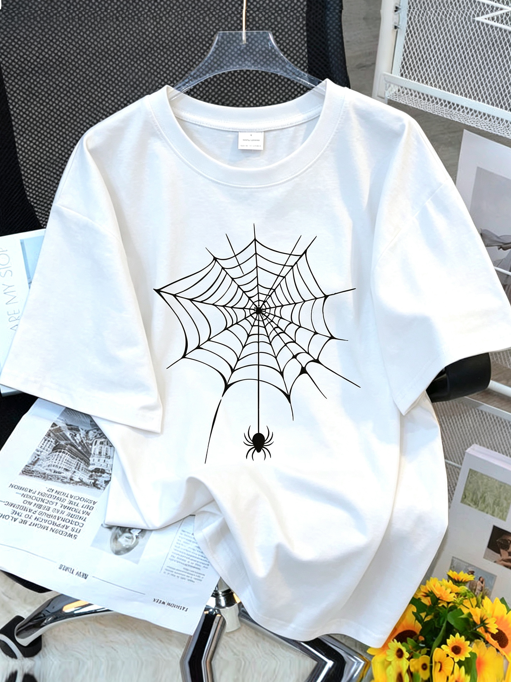 Spider Web T-Shirt Halloween Tee Simple Line Art Spider Graphic Top
