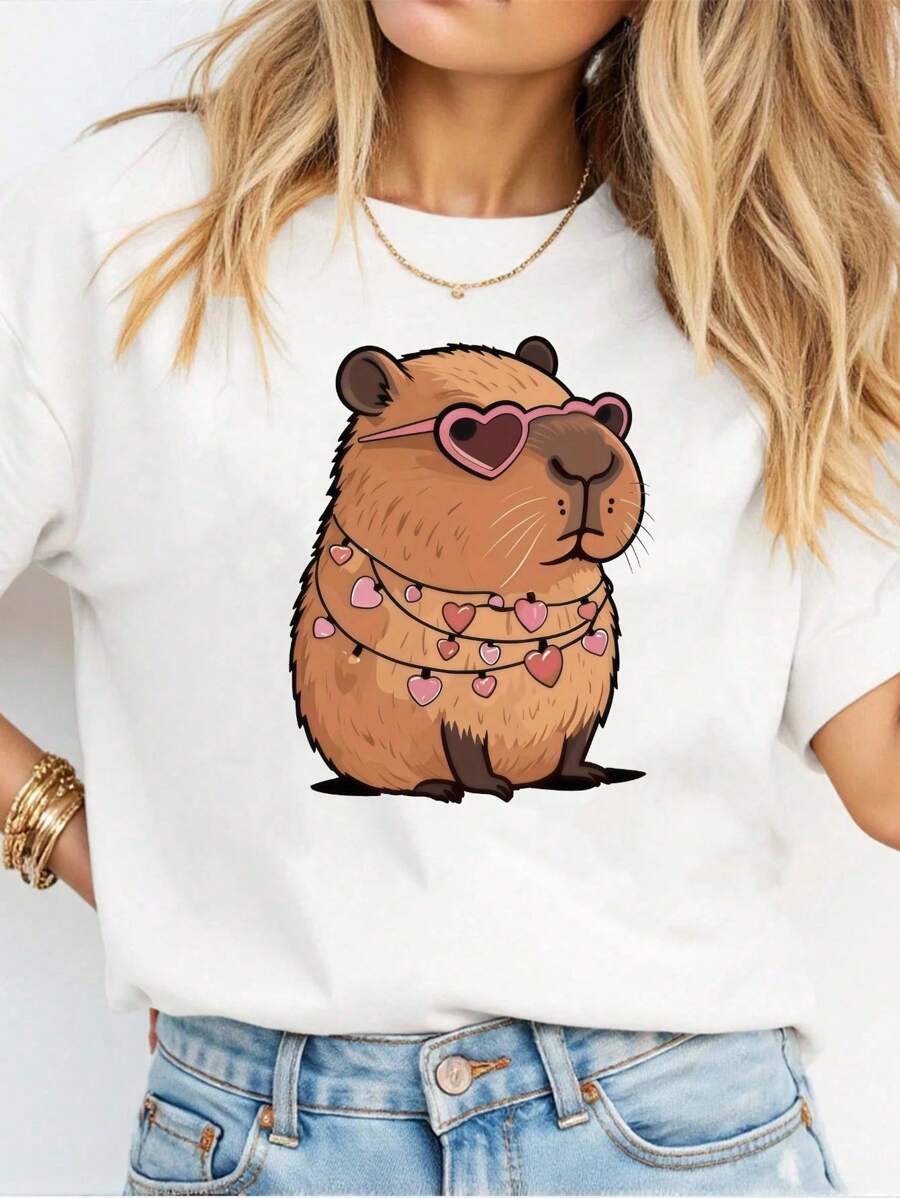 Women's Casual Fashion Creative Cute Cartoon Capybara Pattern Printed Basic Short Sleeve T-Shirt Capybara T-Shirt Cute Graphic Tees Cartoon T-Shirt Animal Graphic Tee Heart Graphic Tee Cartoon Graphic Tee Animal T-Shirt