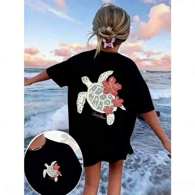Women's Cute Casual Chic Top, Oversized Sea Turtle Graphic T-Shirt with Hibiscus Print for Summer Beach Vacation, Casual Everyday Wear, Women's Clothes, Beach Outfits, Women's Tops