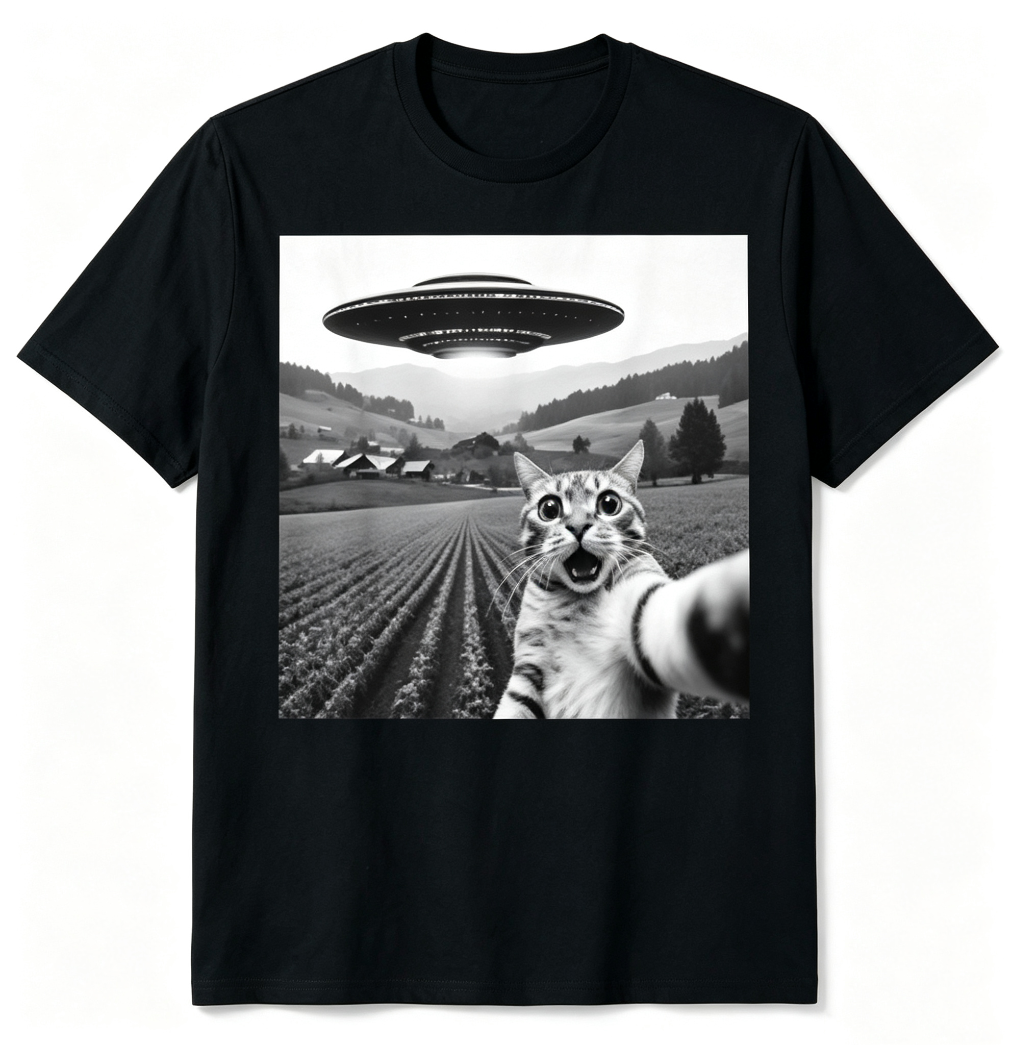 Funny Cat Graphic T-Shirt, Retro UFO Selfie Print Short Sleeve Tee for Men Women, Casual Alien Theme Shirt
