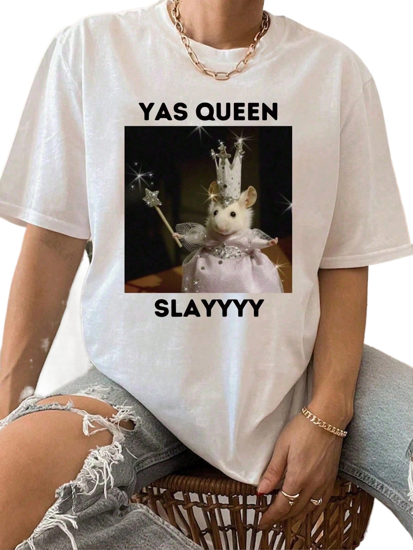 YAS QUEEN Slay Graphic - Soft t-shirt funny shirt Rat meme