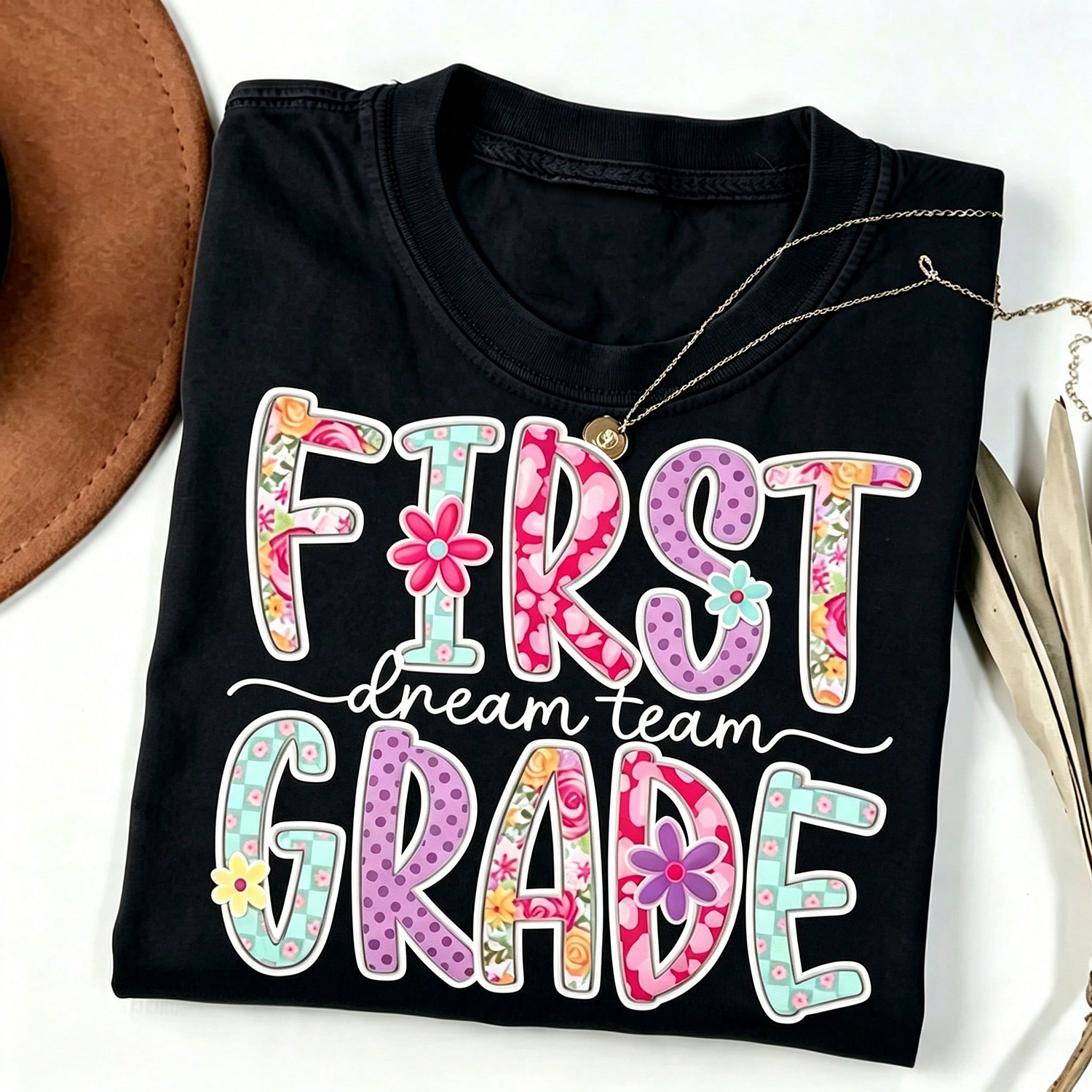 First Grade Dream Team Teacher Graphic T‑Shirt for Women, Floral Pattern Casual Short Sleeve Crewneck Tee, Elementary Educator Gift Top