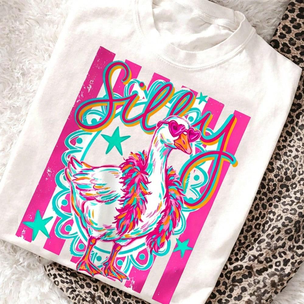 Women's Graphic T-Shirt Funny Goose Letter Print Summer Top Cute Aesthetic Tee Casual Loose Short Sleeve Streetwear Going Out Tops New