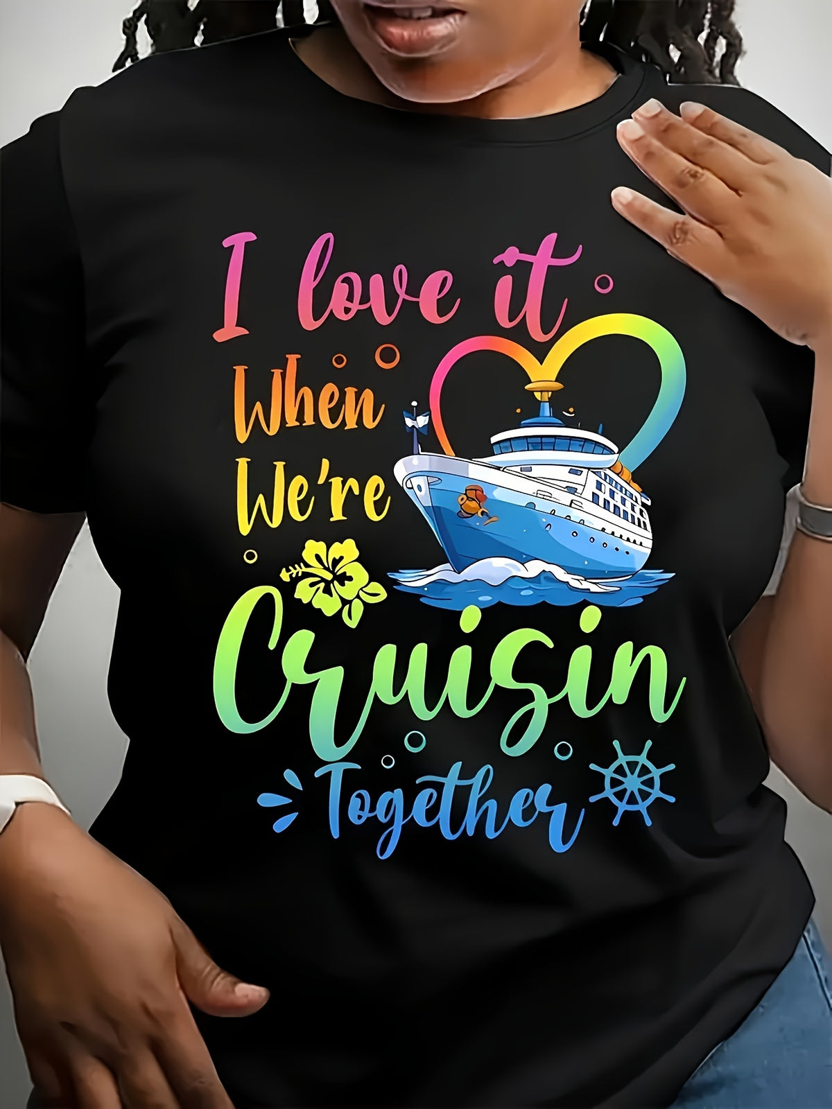 Women's Cruise Vacation Graphic T-Shirt, Colorful Cruise Ship Print Summer Short Sleeve Crew Neck Tee, Tropical Travel Holiday Casual Cotton Top, Ocean Vacation Outfit Gift for Cruise Lovers