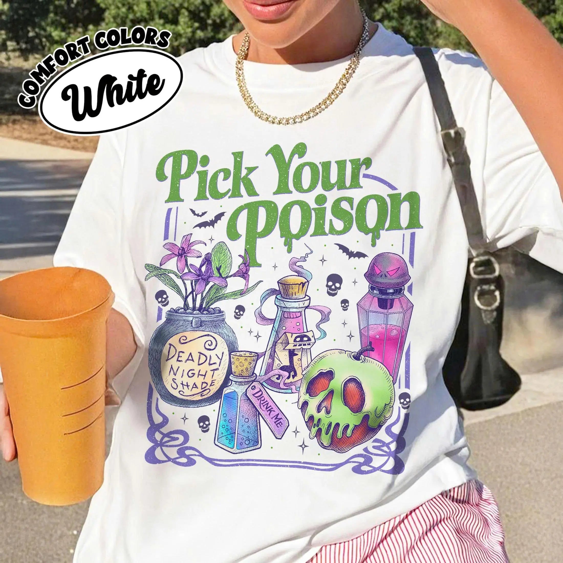 Women's Pick Your Poison Vintage Halloween Graphic T‑Shirt, Retro Witch Potion Skull Poison Apple Print Crew Neck Short Sleeve Spooky Season Casual Fall Tee, Spooky Season, Villain Spooky Gift,