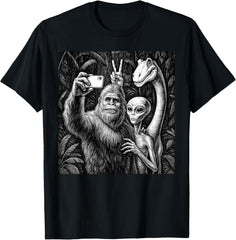 Funny Bigfoot Sasquatch Selfie Alien Loch Ness Unisex T-Shirt