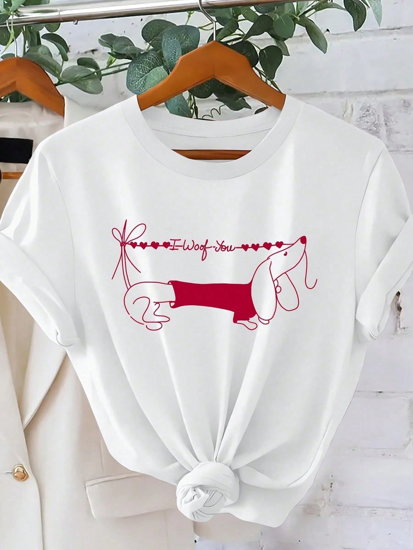 Dachshund Tee, Vintage Line Art, Crew Neck, Short Sleeve, All-Season Casual, Cute Dog Graphic, Party Daily