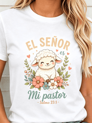 El Señor Es Mi Pastor Salmo 23:1 Cute Floral Lamb Graphic T-Shirt Women Spanish Bible Verse Latina Christian Wildflower Hearts Religious Church Short Sleeve Casual Tee