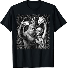 Funny Bigfoot Sasquatch Selfie Alien Loch Ness Unisex T-Shirt