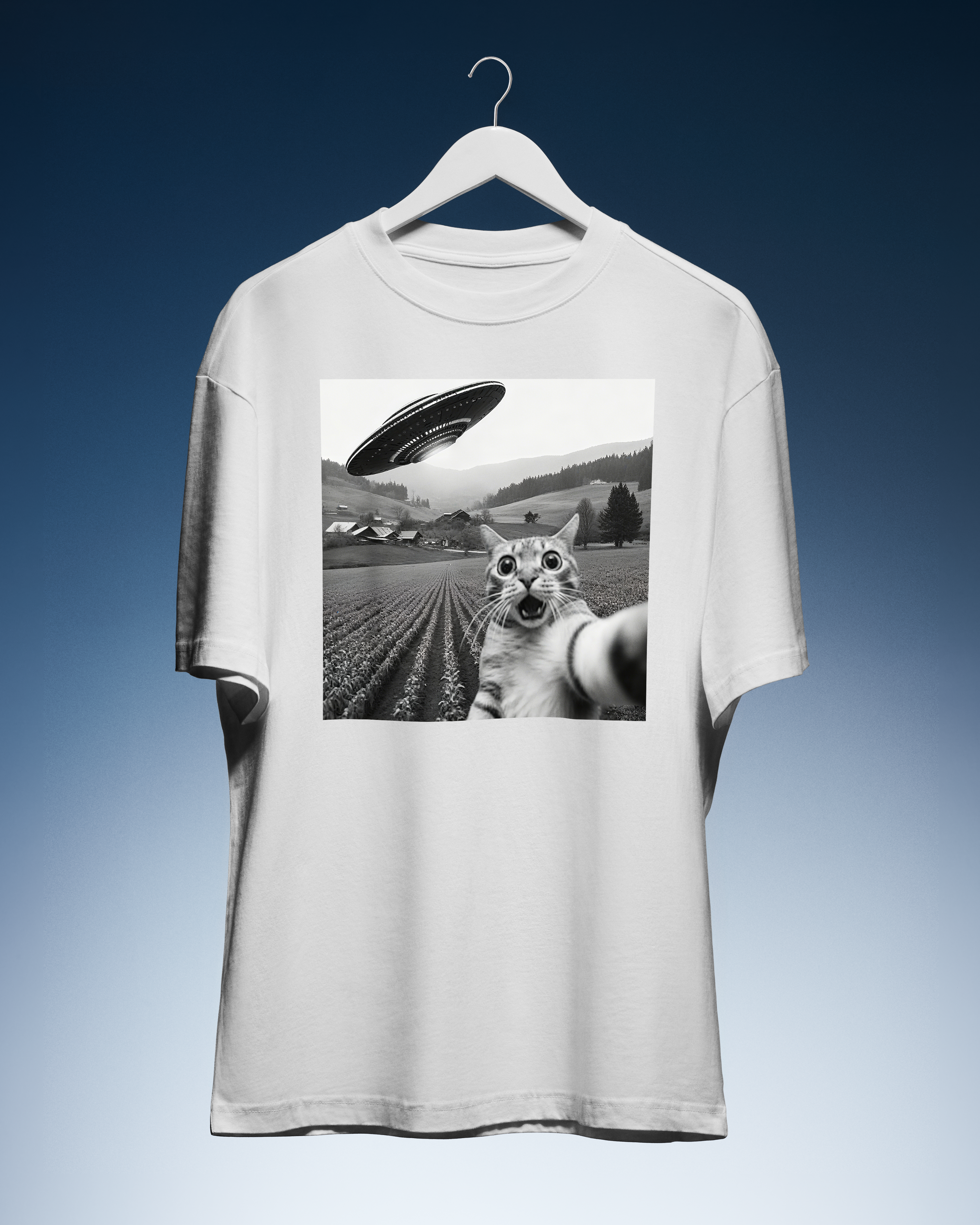 DIYANYONE Original Viral Meme Tee: Cat Selfie with UFO Abduction