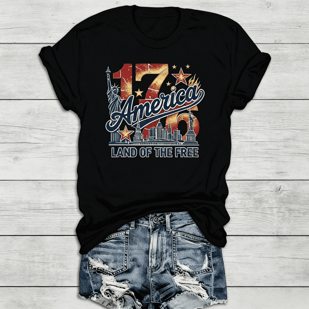 Vintage 1776 America Land Of The Free Graphic T-Shirt, Statue Of Liberty City Skyline Patriotic Star Print Short Sleeve Tee, 4th Of July Independence Day Casual White Top For Women Men