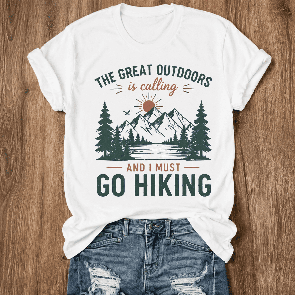 Vintage Outdoor Graphic T-Shirt – “The Great Outdoors Is Calling” Mountain Hiking Tee