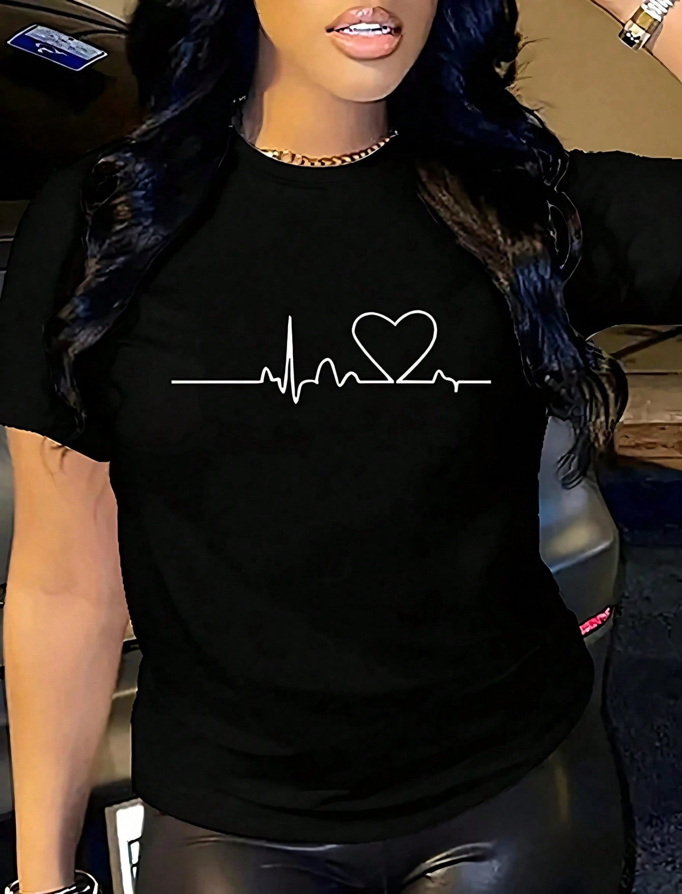 Women' Heartbeat Heart Line Print Black TShirt Crew Neck Casual Cotton Tee Medium Stretch Knit Fabric