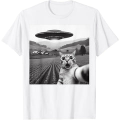 [100% Cotton] Cat Selfie With Alien UFO Funny Cat Gifts For Men Women  T-Shirt