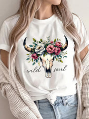 Women Wild Soul Cow Skull Floral Graphic T‑Shirt, Western Cowgirl Short Sleeve Crewneck Tee, Soft Casual Top for Country Daily Wear