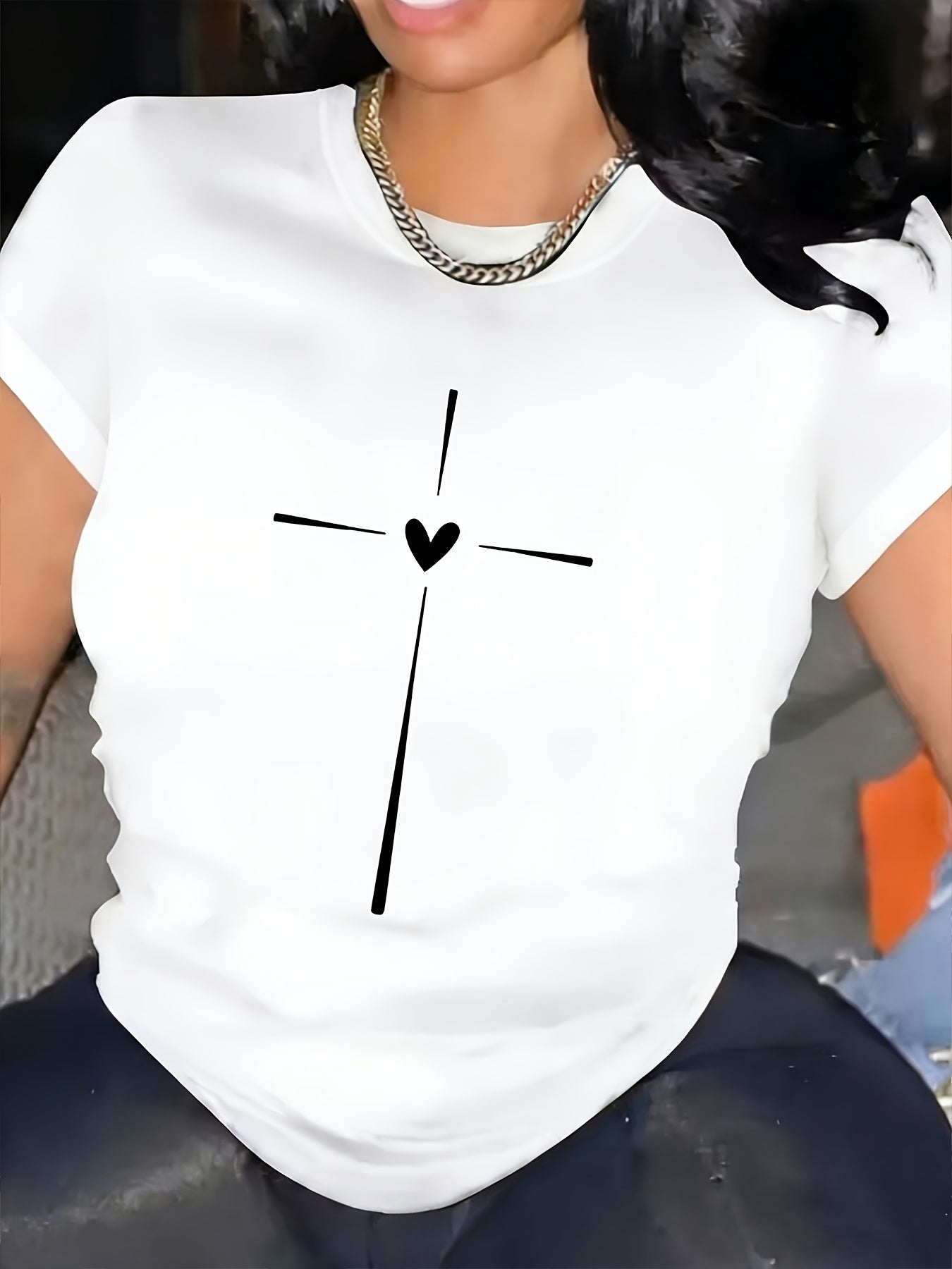 Women's Christian Cross Graphic Tee, Minimalist Heart Cross Print Crew Neck Short Sleeve T-Shirt, Faith Inspired Casual Shirt, Church Worship Gift Top