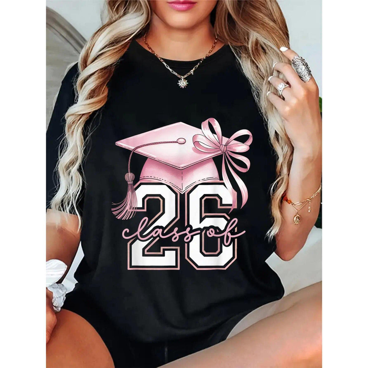 Pink Coquette Bow “Class of 2026” Senior Graduate T-Shirt - Cute Aesthetic Graphic Tee, Unisex Graduation Gift